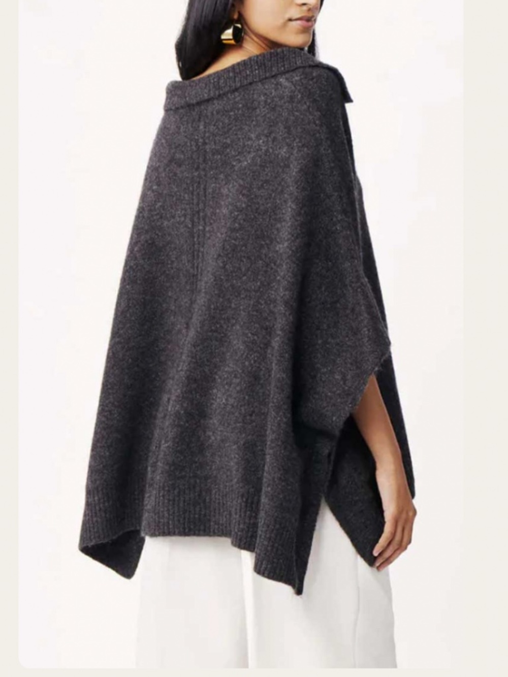 NWT, MERSEA, DARLING CAMBRIDGE COLLAR PONCHO IN OATMEAL BEIGE